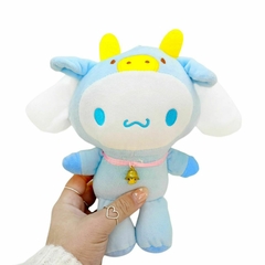 Peluches SANRIO COSPLAY vaquita 20cm en internet