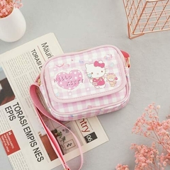 Cartera SANRIO© bandolera con bolsillo