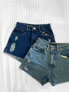 short jeans vintage smile