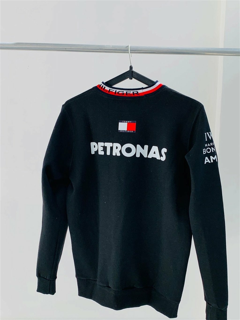 Buzo tommy hilfiger negro hotsell
