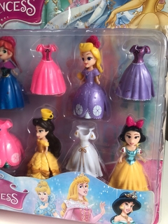 Princesas Disney + Vestidos Blister x8 unidades en internet