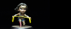 Figura Quantum DCC-0604 Mujer Maravilla Justice League - comprar online