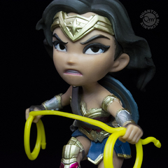 Imagen de Figura Quantum DCC-0604 Mujer Maravilla Justice League