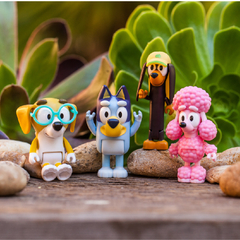 Imagen de Bluey 13013 / 13051 / 17366 Set de 4 Figuras Familia y Amigos