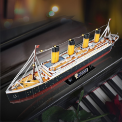 Cubic Fun Rompe 3D 67318 Barco Titanic LED 266 Piezas - comprar online