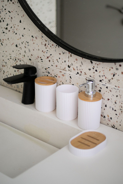 Set de baño plástico - comprar online