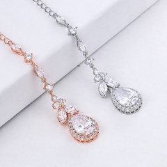 Imagem do Colar para Decote Costas Nuas com Gota de Zircônia, Colar Body Chain Tay.