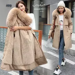 Casaco de Inverno Estilo Parka Forrado Grosso com Capuz Becky. - Clube das Coisas - Tudo para Você ficar mais Linda e Sexy