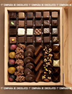 Caja Bombones y Chocolates surtida - comprar online