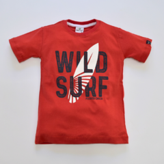 REMERA WILD SURF