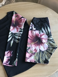 TOP SURF FLORA - TanFlora LEGGINGS & CO