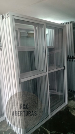 VENTANA BALCON 200X200 HERRERO