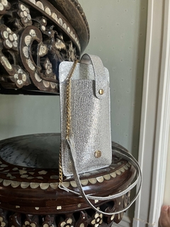 Bolsa Porta Celular Silvia Prata - comprar online