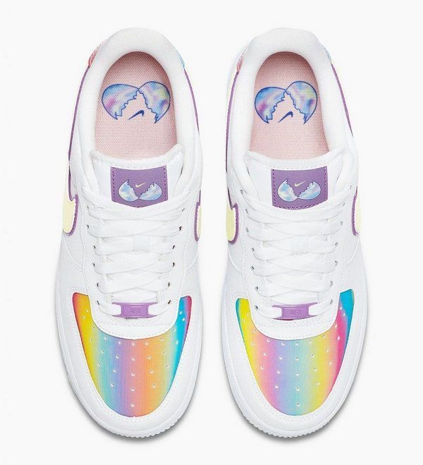 T NIS NIKE AIR FORCE 1 07 LOW EASTER