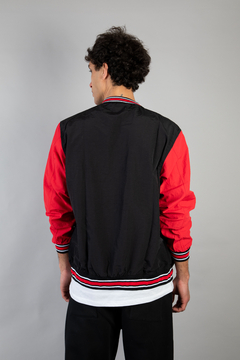 CAMPERA BULLS NEGRA - tienda online