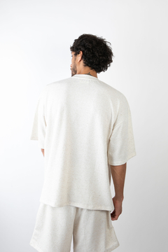 Imagen de REMERA BOXY MARBLED CRUDO