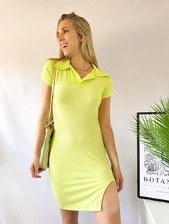 Vestido Morley Corto Con Tajo Y Cuello Tipo Chomba Mujer (325) en internet