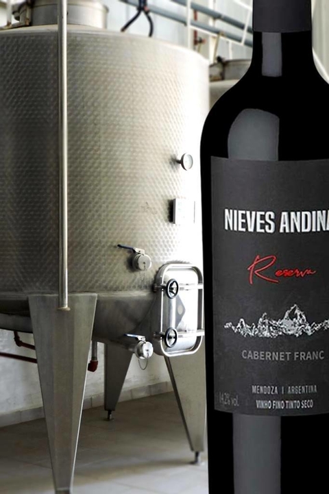 Vinho Argentino Nieves Andinas Cabernet Franc Reserva 750ml - EMPÓRIO ITIÊ