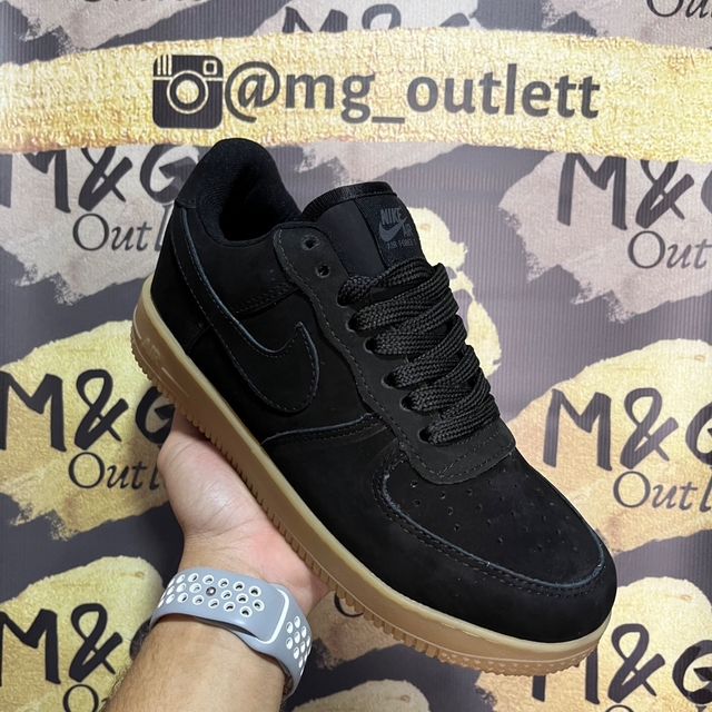 Nike Air Force Preto & Bege - Comprar em M&G Outlet