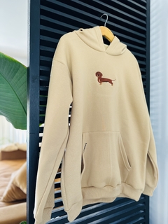 SALCHIBUZO oversize beige de perro marrón/negro. - comprar online