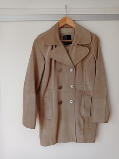 TRENCH CAMEL CUERO 100% TALLE S