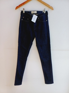 JEAN JAZMIN CHEBAR SKINNY 22