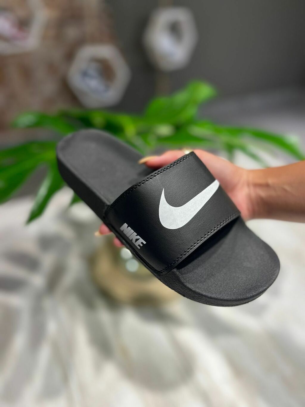 Comprar ojotas nike hotsell