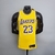 Regata Los Angeles Lakers 75a Anniversary LeBron James Nº 23 - Torcedor - Masculina - Amarelo e Roxo