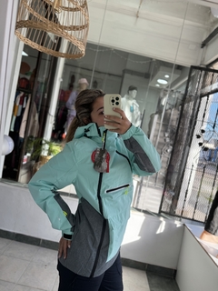 Campera/anorak MONTEC técnica - Sin Nombre Sport