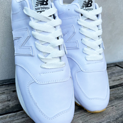 Zapatillas New Balance Total White en internet