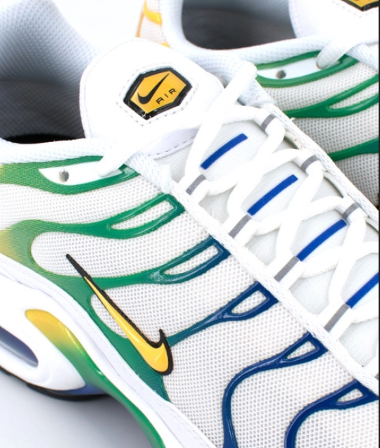 Tênis Nike Air Max Plus Fade Brasil DZ3671