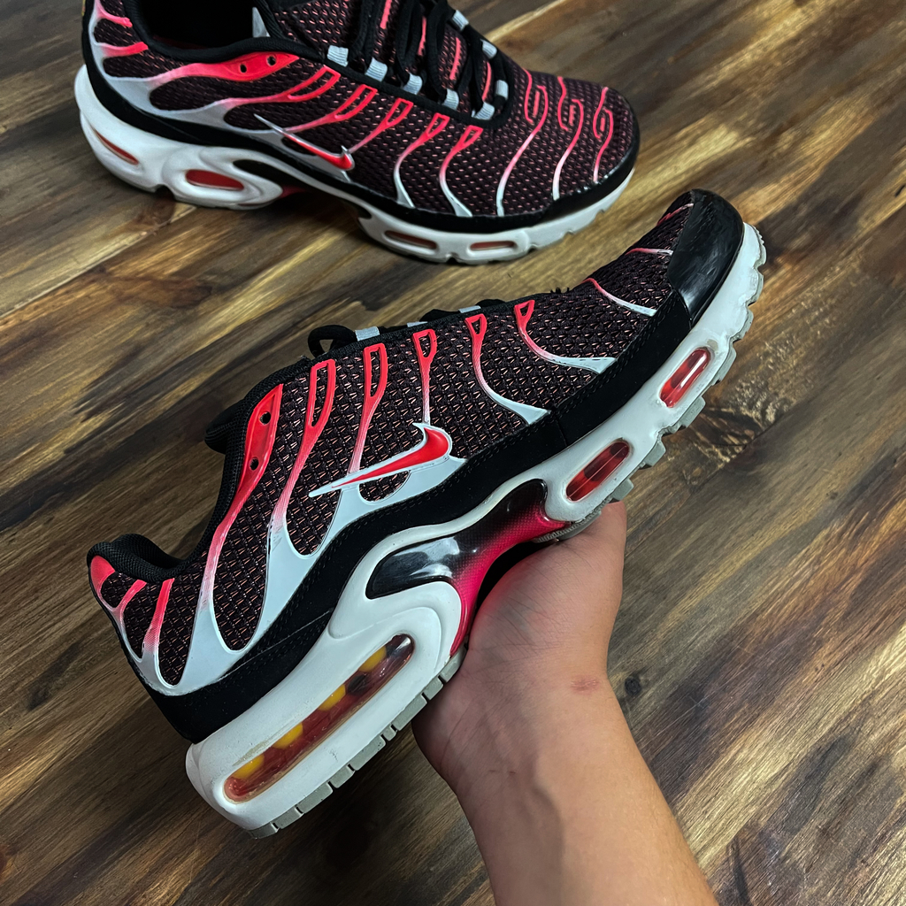 Nike air max plus hot lava sale