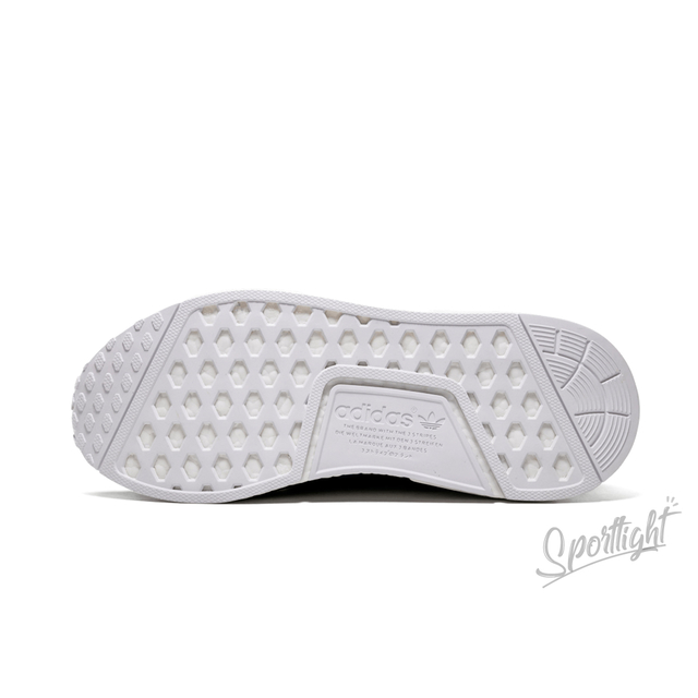Tenis adidas the brand hotsell with the 3 stripes