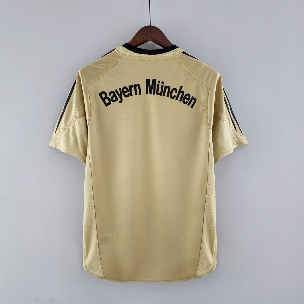 Camisas de Barcelona e Bayern de Munique vazam; Santos, América, Avaí e  Chape lançam camisa. Isso e muito mais no Resenha MDF (20/04)