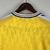 camisa-cadiz-home-i-2023-2024-amarela-masculina-modelo-fan-torcedor-alvaro-negredo-6
