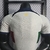 camisa-selecao-portugal-portuguesa-ii-away-copa-do-mundo-2022-branca-masculina-man-modelo-player-cristiano-ronaldo-cr7-bruno-fernandes-joao-felix-bernardo-silva-pepe-rafael-leão-vitinha-gonçalo-ramos-11
