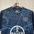 camisa-uniforme-bayer-04-leverkusen-sports-family-azul-2023-2024-23-24-masculina-modelo-torcedor-xabi-alonso-xhaka-grimaldo-tah-wirtz-hofmann-boniface-schick-2