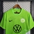 camisa-wolfsburg-i-home-2023-2024-23-24-masculina-modelo-torcedor-fan-verde-nmecha-saar-arnold-2