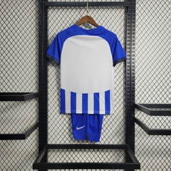 Imagem do Camisa + Shorts Infantil Unissex Brighton I Home 2023/2024 - Azul e Branco