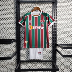 Camisa + Shorts Infantil Fluminense I 2023/2024 Umbro Unissex Torcedor - Tricolor