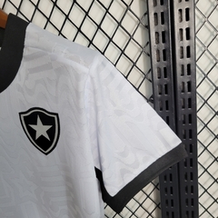 Camisa Botafogo III 23/24 Feminina na internet