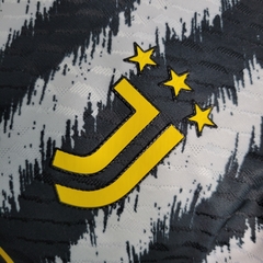 Camisa Juventus Home I 2023/2024 Jogador Adidas Masculina - Preta e Branca - CAMISAS DE FUTEBOL TAILANDESAS 1.1 - 12multimarcas
