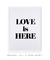 Quadro Decorativo Love Is Here - comprar online