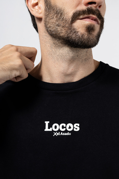 Remera semi-oversized Locos Personajes - Negra - LOCOS X EL ASADO