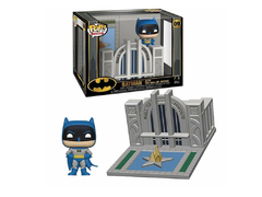 FUNKO POP! BATMAN WITH THE HALL OF JUSTICE 09