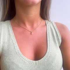 Choker Folheada a Ouro 18K com Corrente Rabo de Rato e Pingente Gota