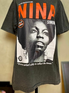 CAMISETA NINA na internet