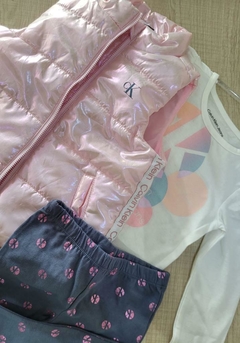 CONJUNTO TRIO COLETE PUFFER MENINA - CALVIN KLEIN na internet