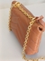 Bolsa de luxo em couro legitimo na cor caramelo - comprar online