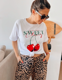 Remera CHERRY